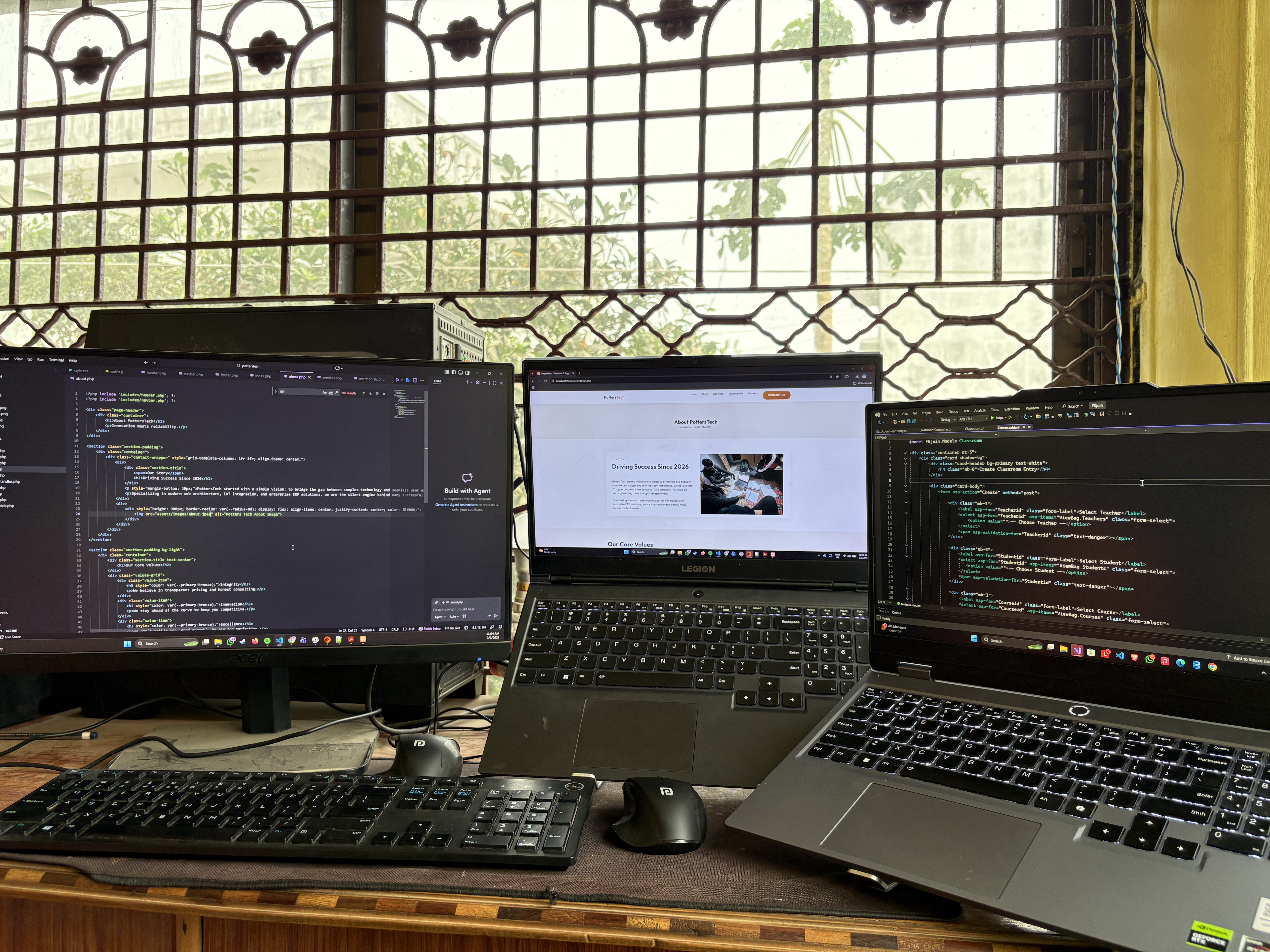 Potters Tech About Image